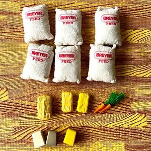 Vintage Breyer Stable Feed Accessory Bundle - GUC